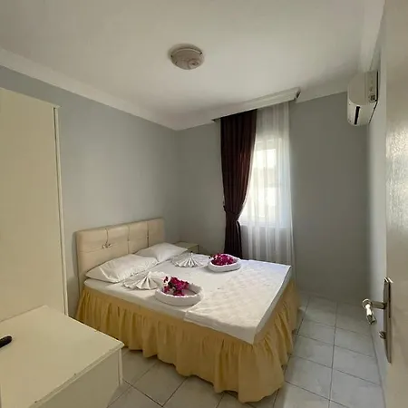 Karatas Apart Hotel Μαρμαρίς